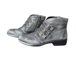 37 Naot Vardar Calima Distressed Grey Leather 3 Strap Zip Boots